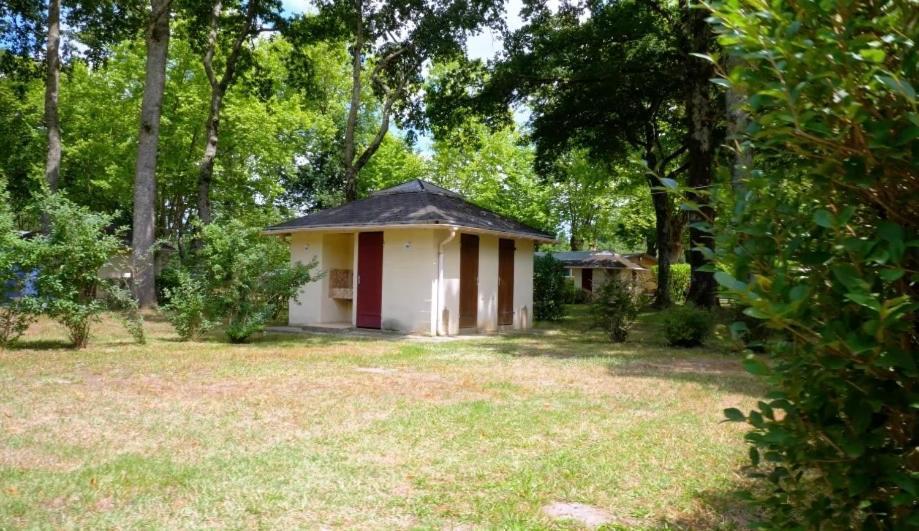 Camping L'Etang D'Ardy *** Saint-Paul-les-Dax Bagian luar foto